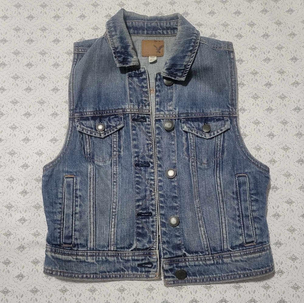 American Eagle Outfitters Jean Vest